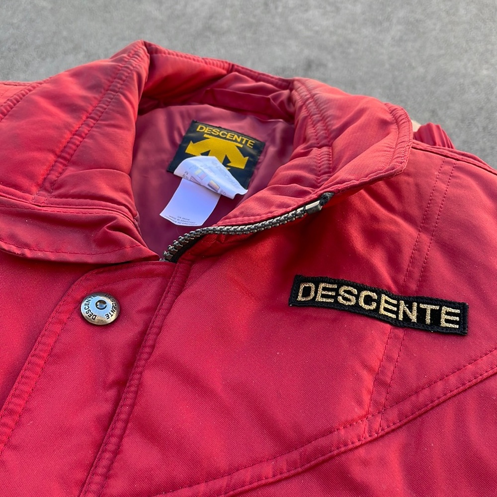 Vintage 90s DESCENTE red padded vest retro size M LKNW! B74